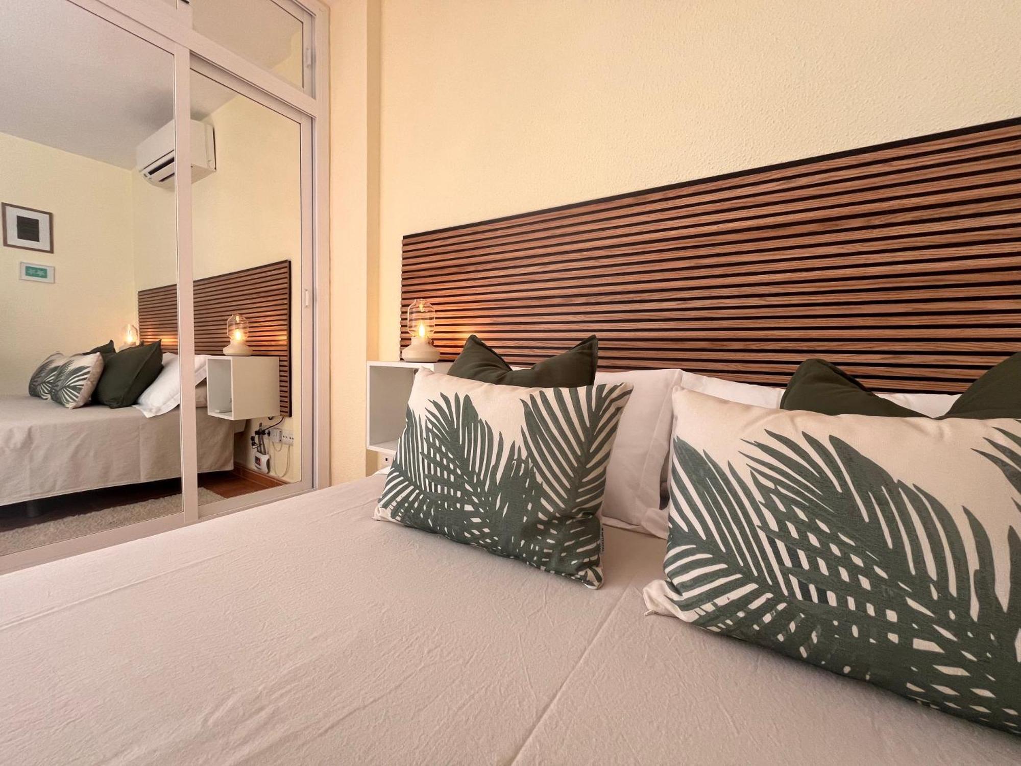 בנאלמדנה Coastal Feeling, Pools & Views Apt Agata מראה חיצוני תמונה